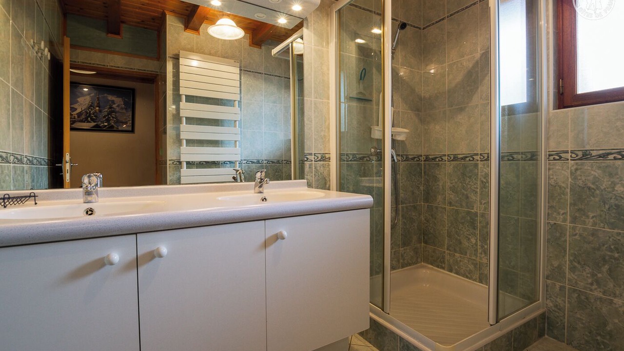 Photo of Bathroom in Albiez-le-Vieux