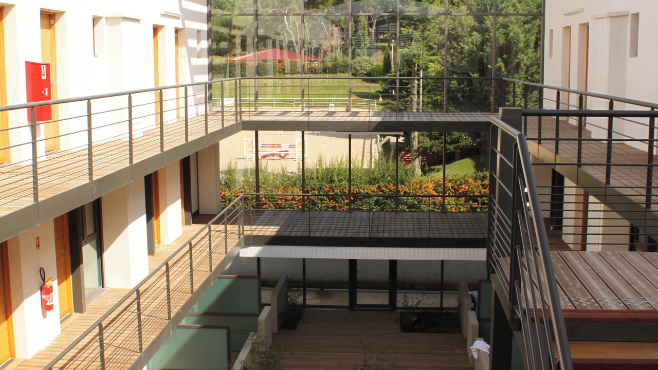Photo of Others in Eguilles