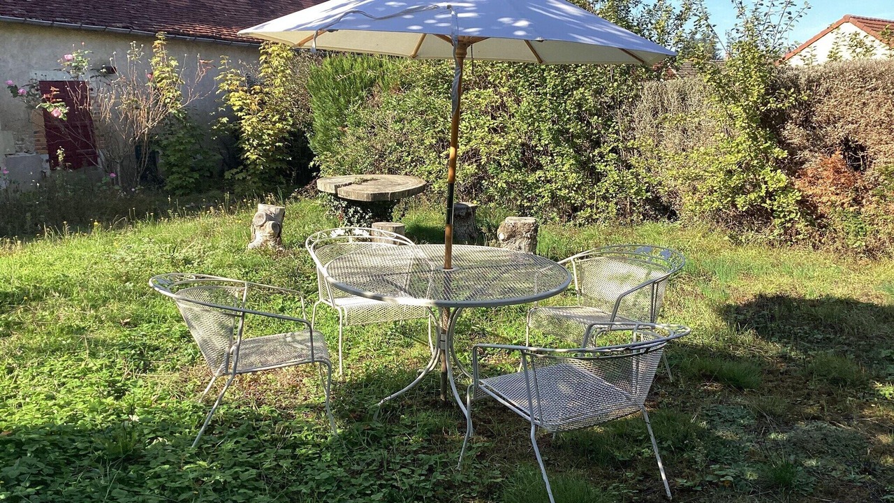 Photo of Outdoor in Le Veurdre