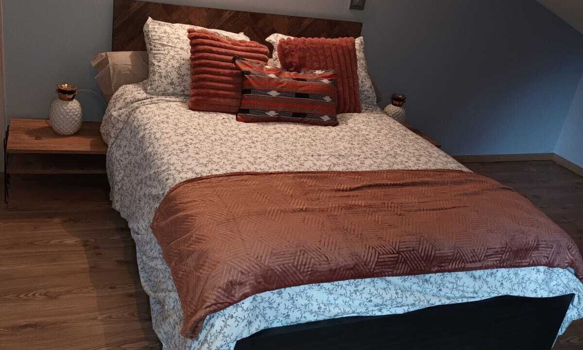 Photo of Bedroom in Saint-Jean-de-Maurienne