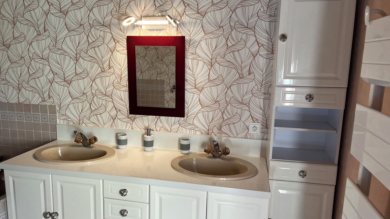 Photo of Bathroom in Vertolaye