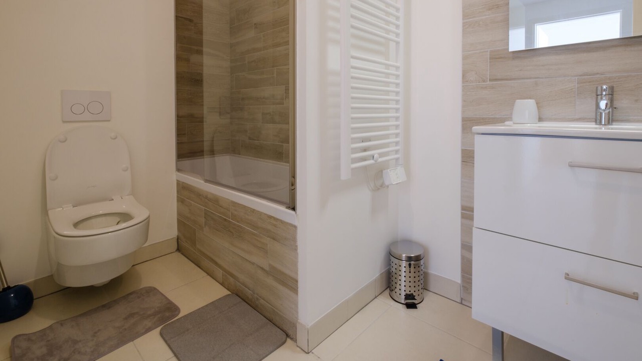 Photo of Bathroom in Saint Jean Station District