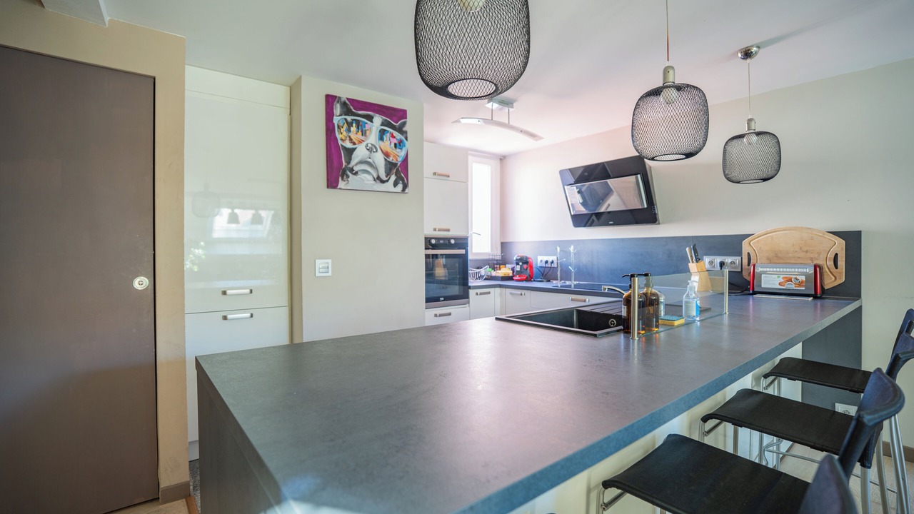 Photo of Kitchen in Annecy Old Town