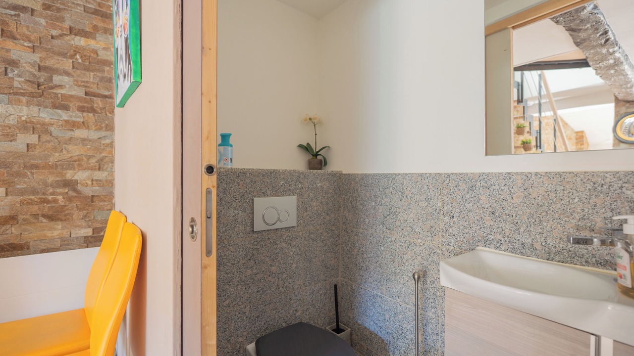 Photo of Bathroom in Annecy Old Town