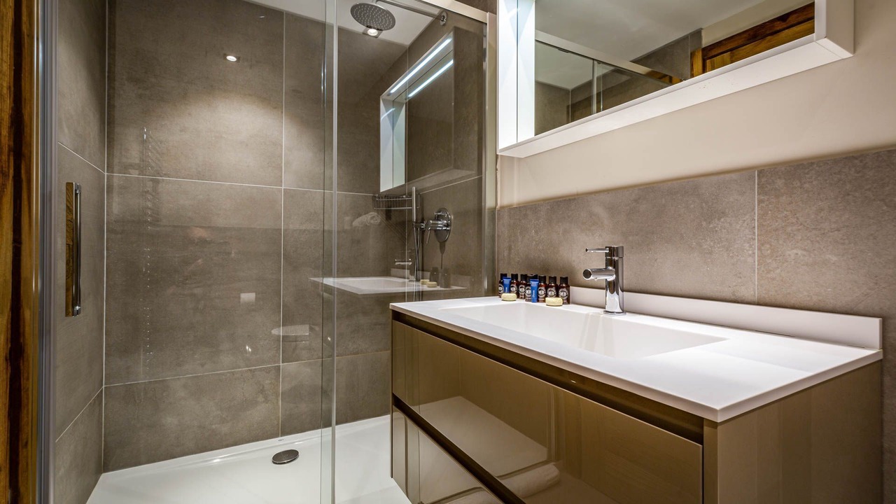 Photo of Bathroom in Les Praz-de-Chamonix