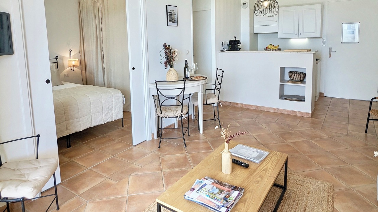 Photo of Bedroom in Saumane-de-Vaucluse