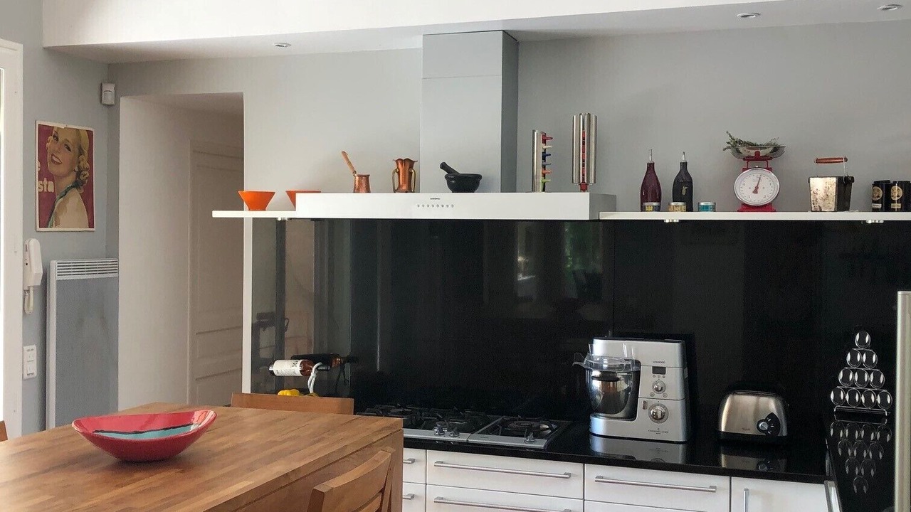 Photo of Kitchen in Cabrieres-d'Avignon