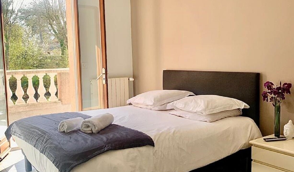 Photo of Bedroom in Valbonne
