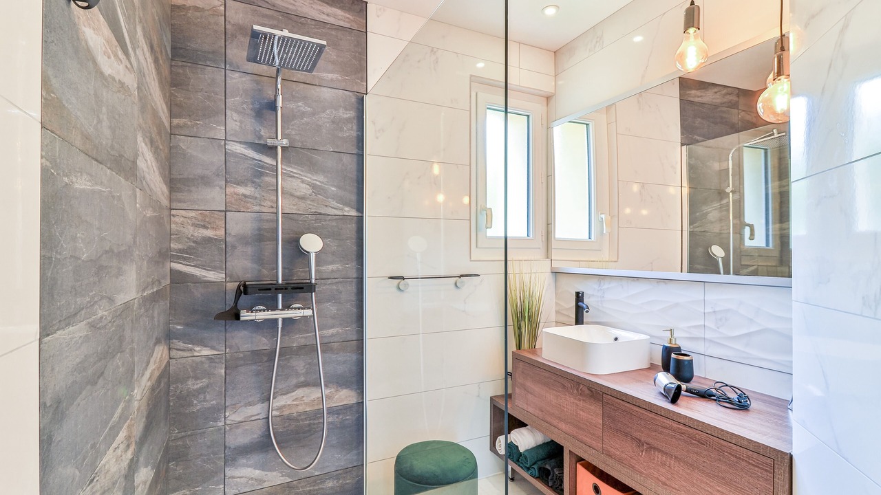 Photo of Bathroom in Le Mourillon