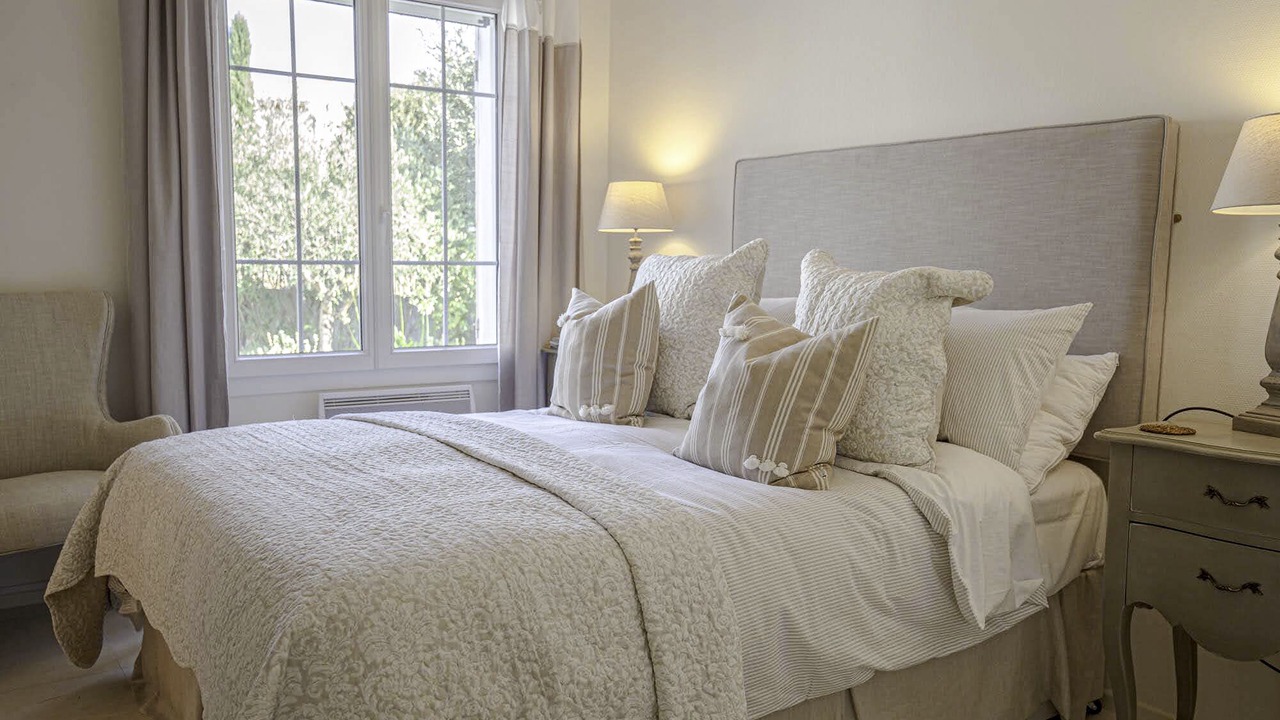 Photo of Bedroom in Cabrieres-d'Avignon