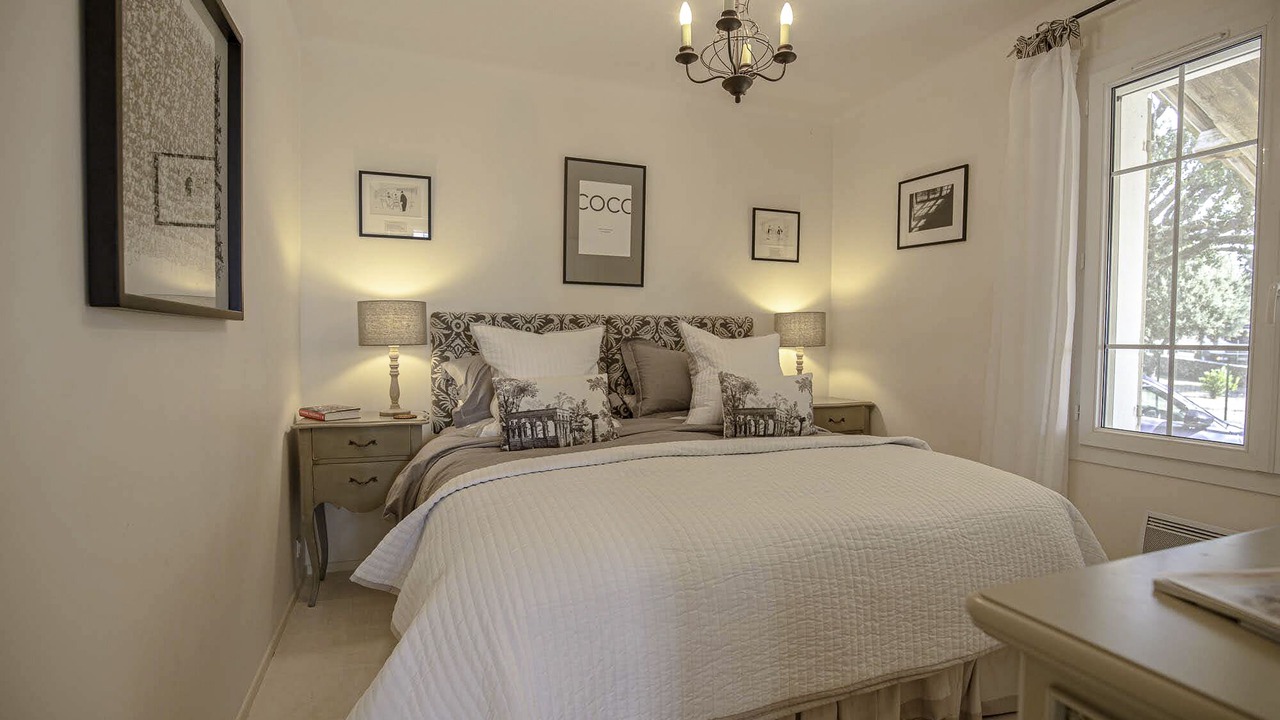 Photo of Bedroom in Cabrieres-d'Avignon