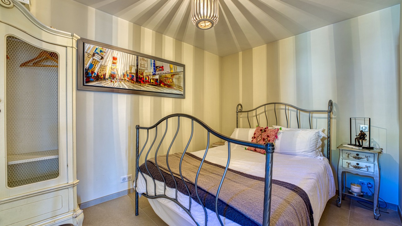 Photo of Bedroom in Theoule-sur-Mer