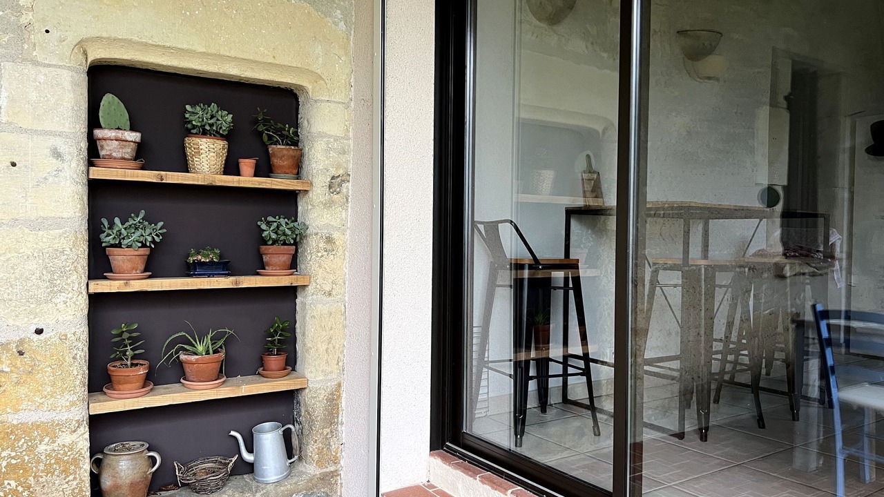 Photo of Patio Balcony in Saint-Eloi
