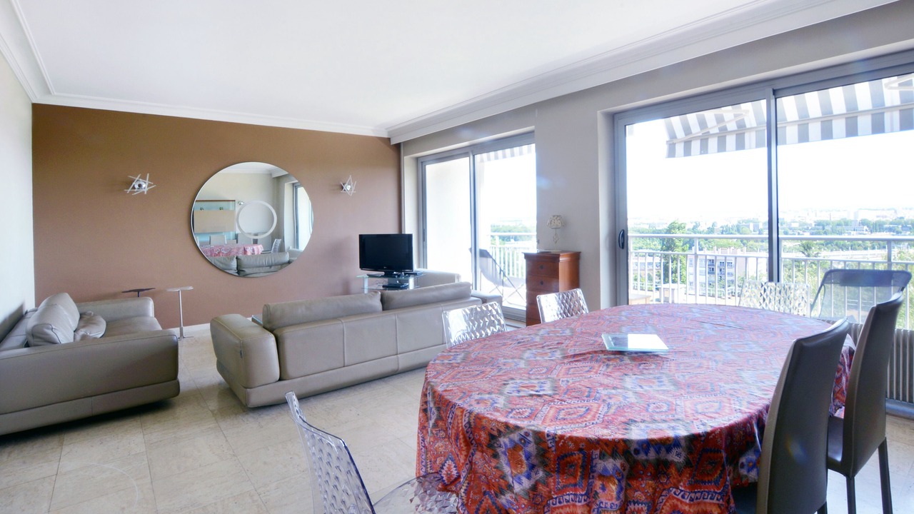 Photo of Livingroom in Montessuy