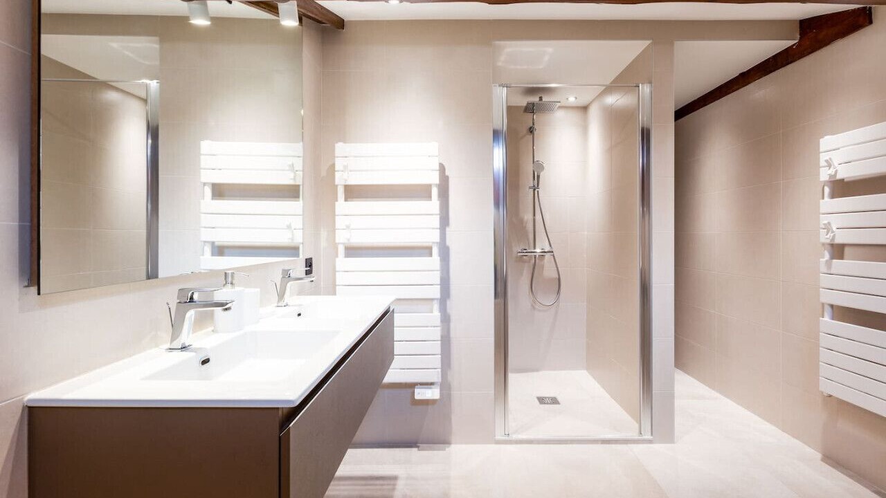 Photo of Bathroom in Les Praz-de-Chamonix
