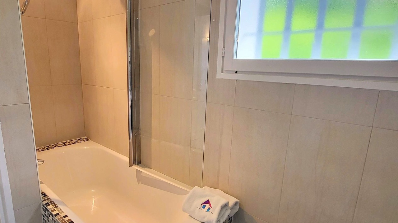 Photo of Bathroom in Cabris