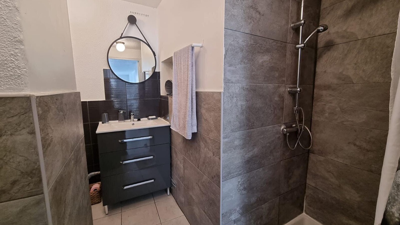 Photo of Bathroom in La Joliette