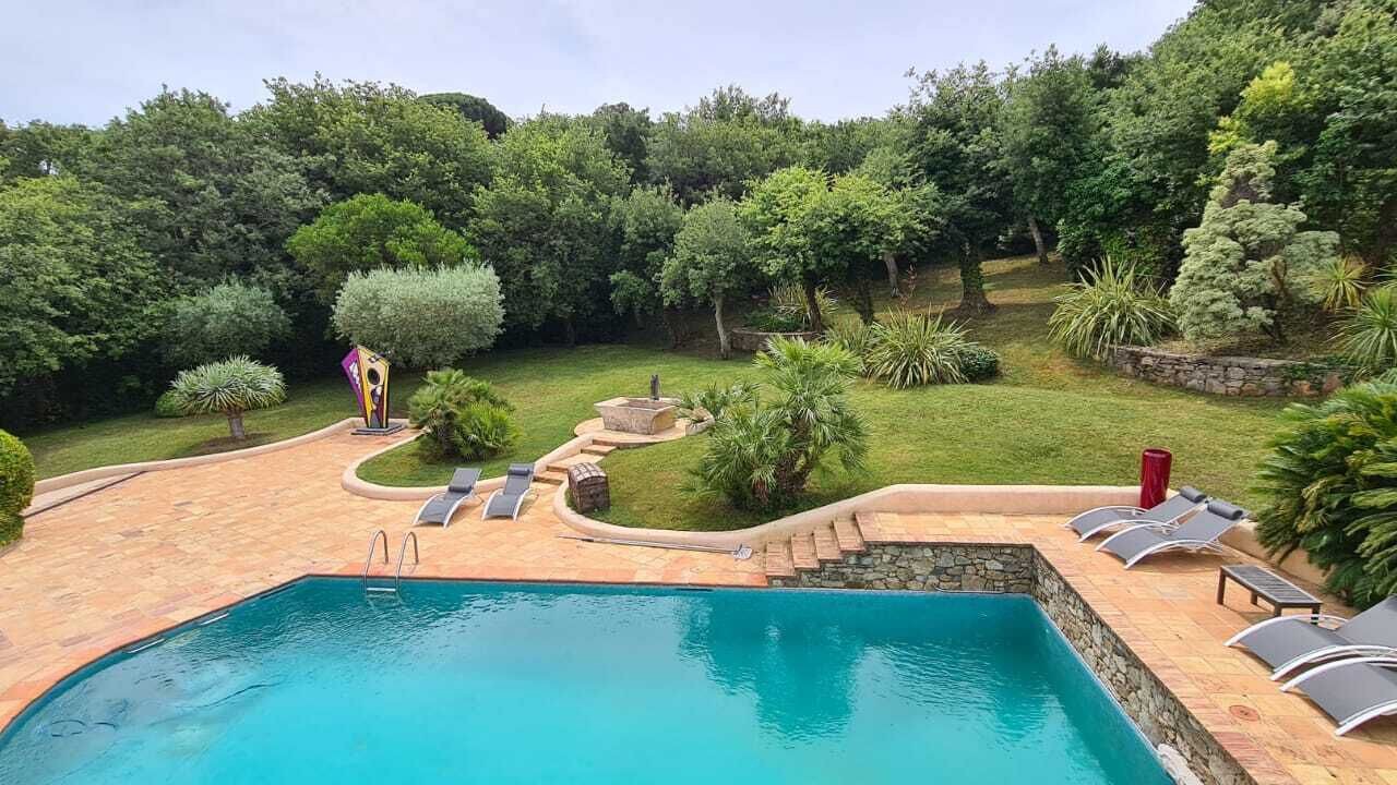 Photo of Outdoor in Saint-Tropez