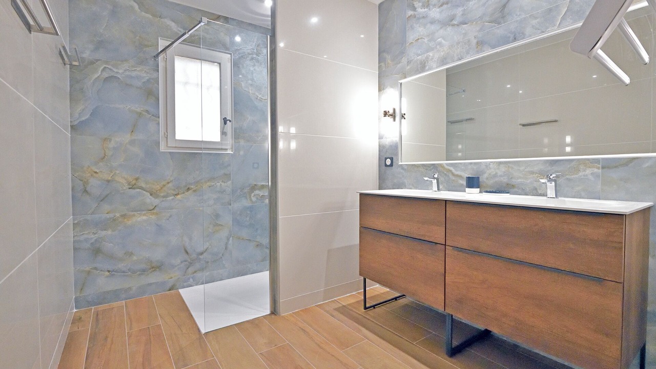 Photo of Bathroom in Lorgues
