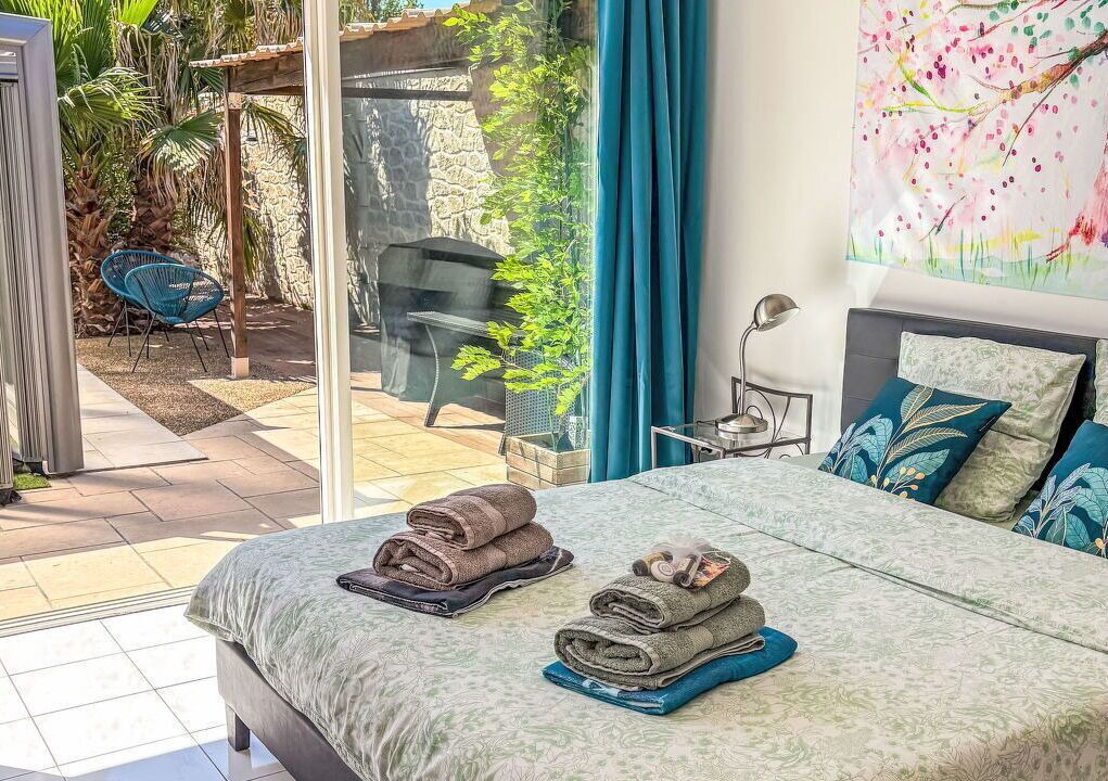 Photo of Bedroom in Caumont-sur-Durance