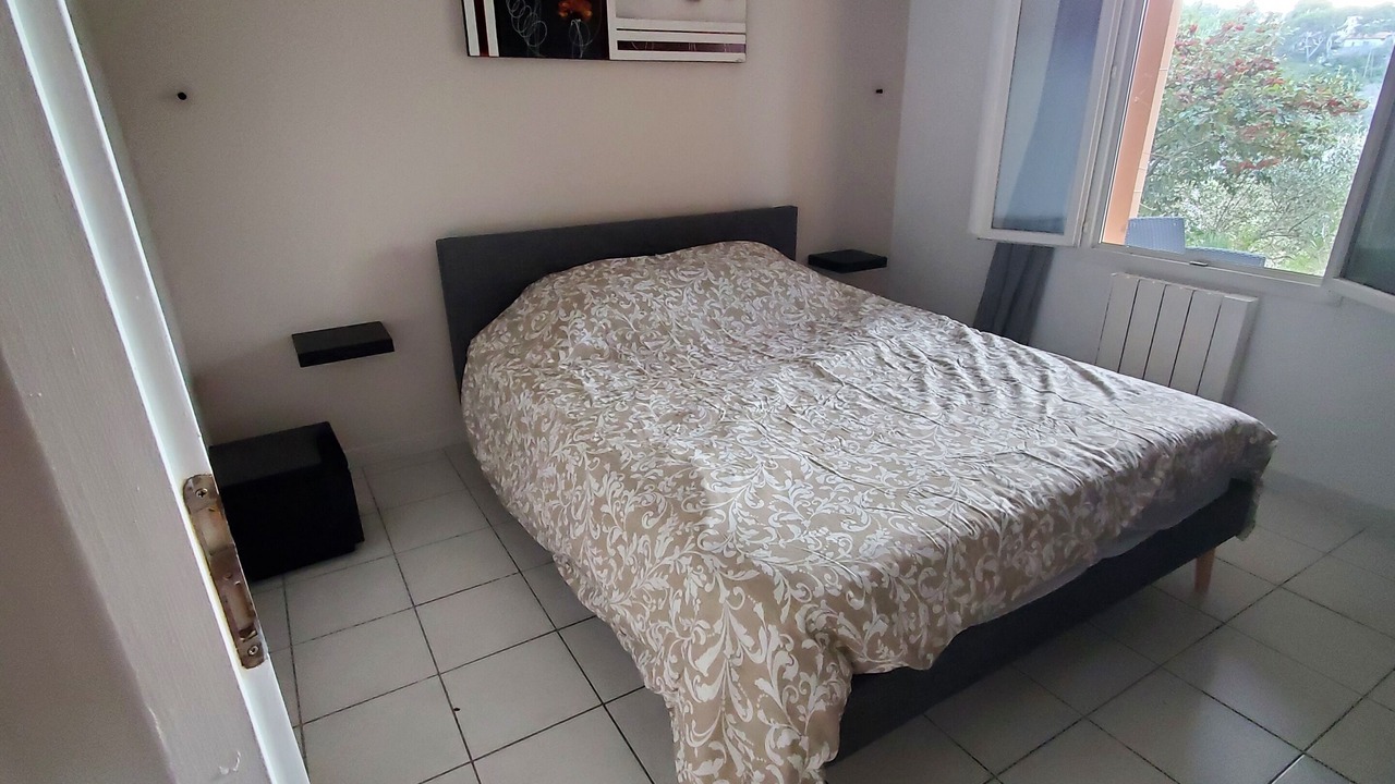 Photo of Bedroom in Beaucaire