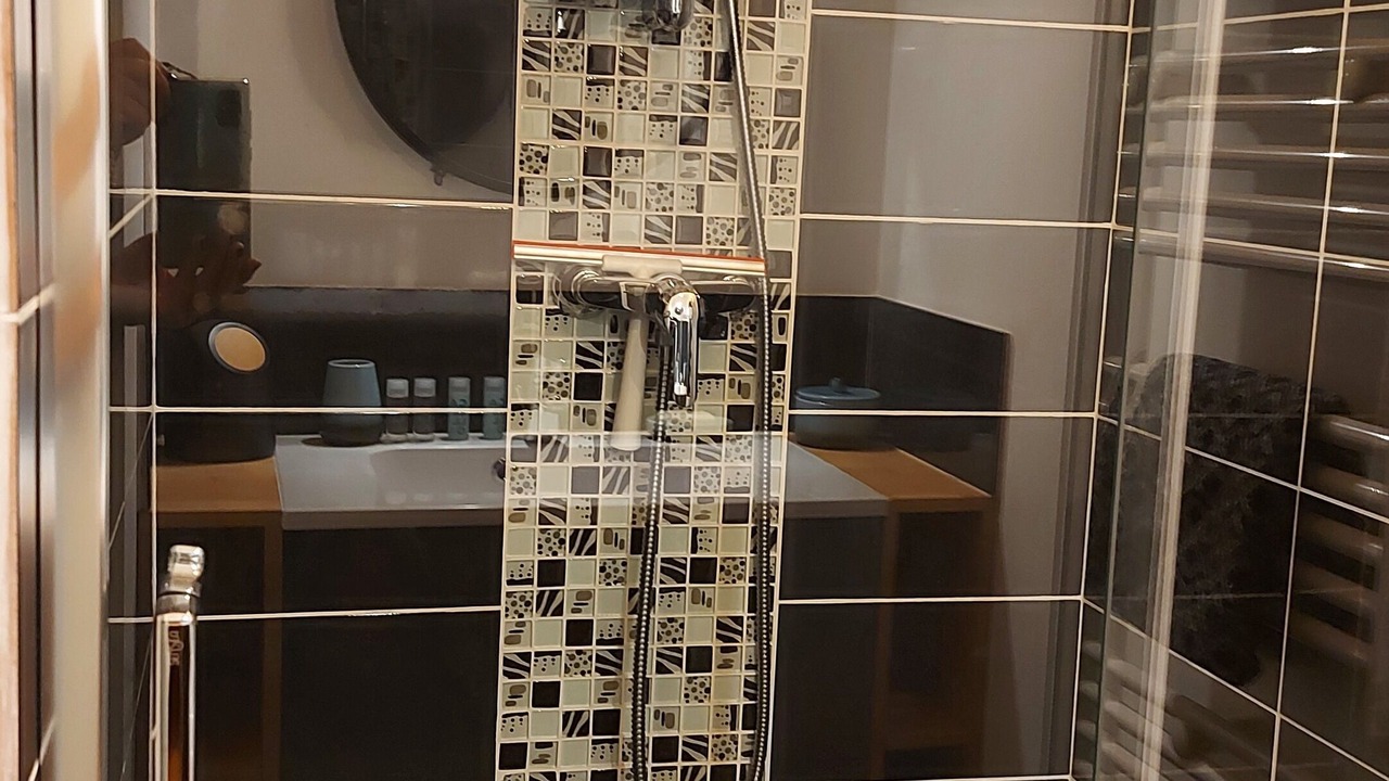 Photo of Bathroom in Gujan-Mestras