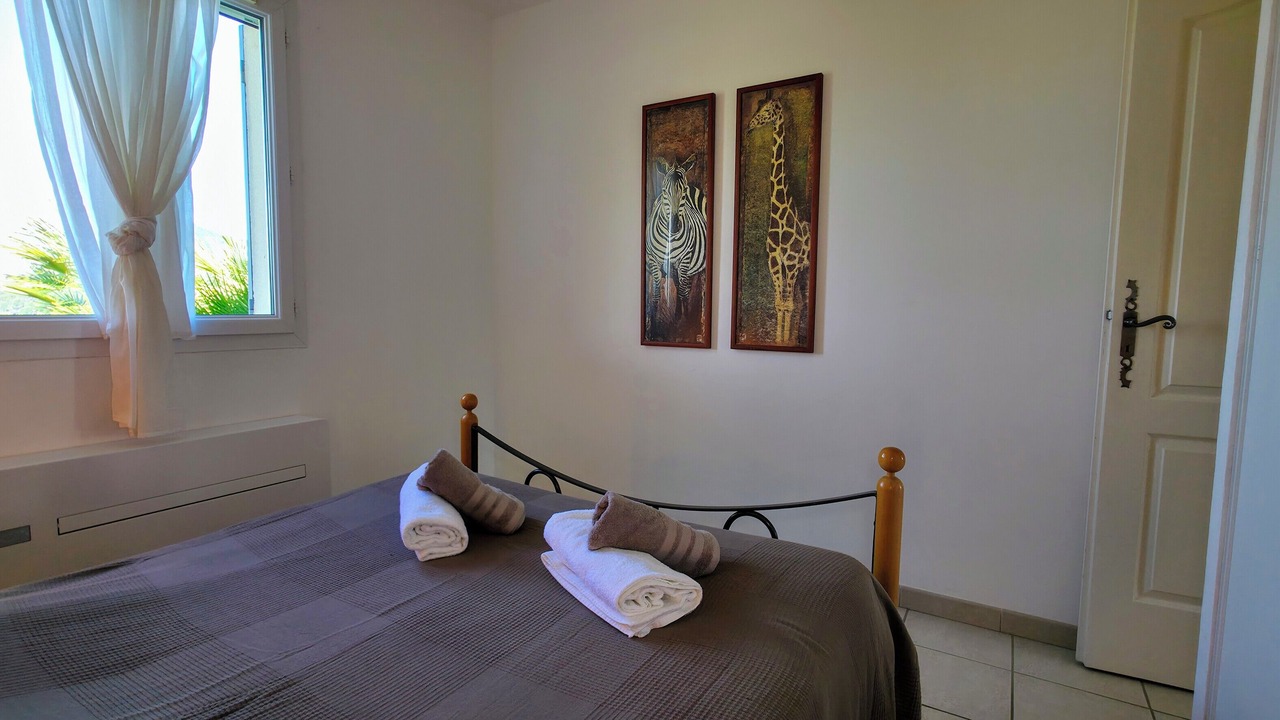 Photo of Bedroom in Caromb