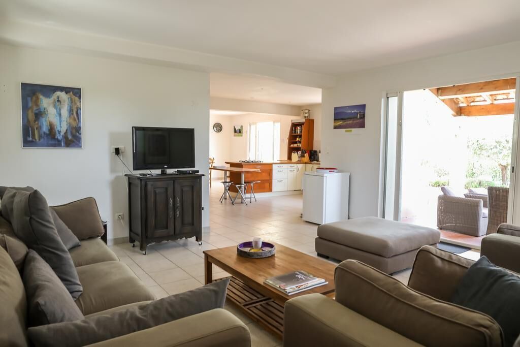 Photo of Livingroom in Cabrieres-d'Avignon