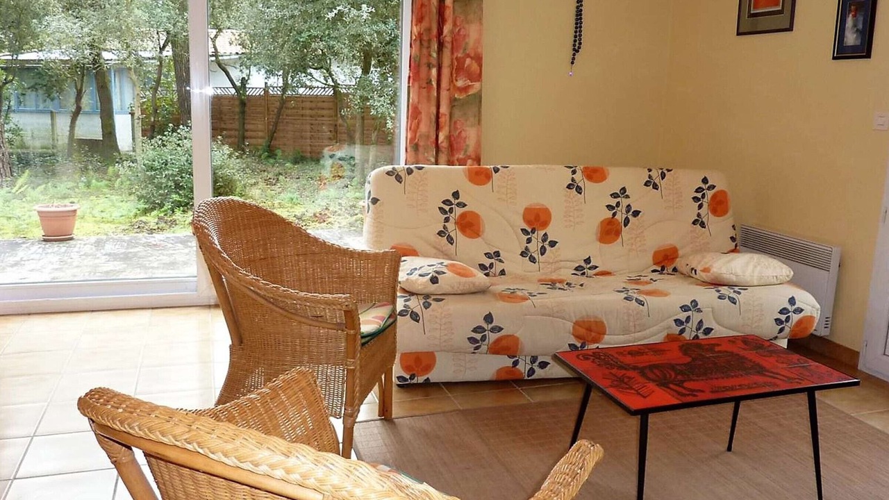 Photo of Livingroom in Domino