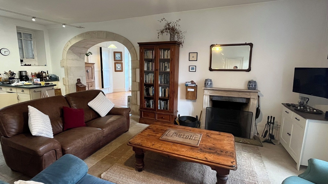 Photo of Livingroom in Lantilly