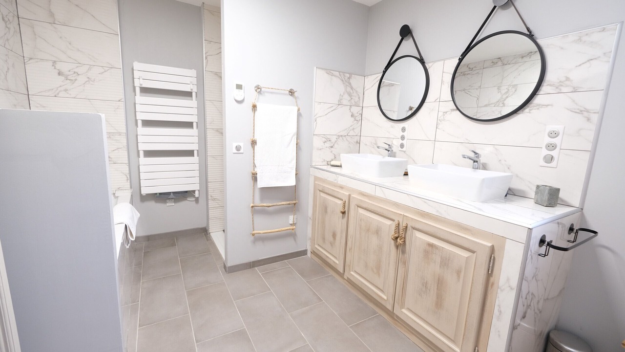 Photo of Bathroom in Aureille
