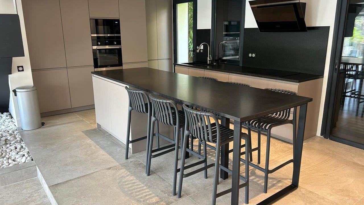 Photo of Kitchen in Riou - Petit Juas - Av de Grasse