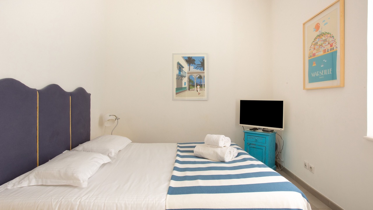 Photo of Bedroom in Opera