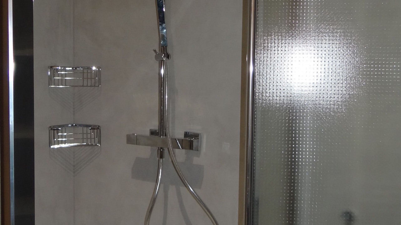 Photo of Bathroom in La Flotte