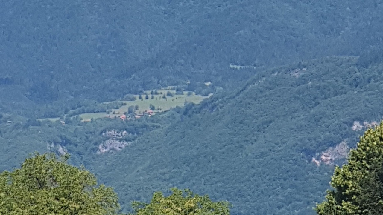 Photo of Others in Lathuile
