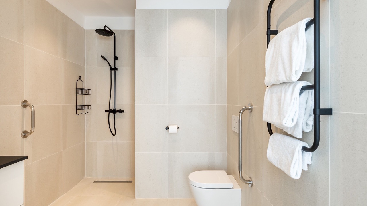 Photo of Bathroom in 15th Arrondissement