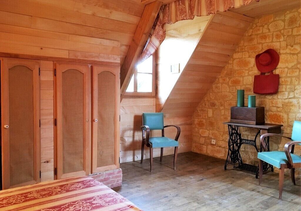 Photo of Bedroom in Saint-Amand-de-Coly