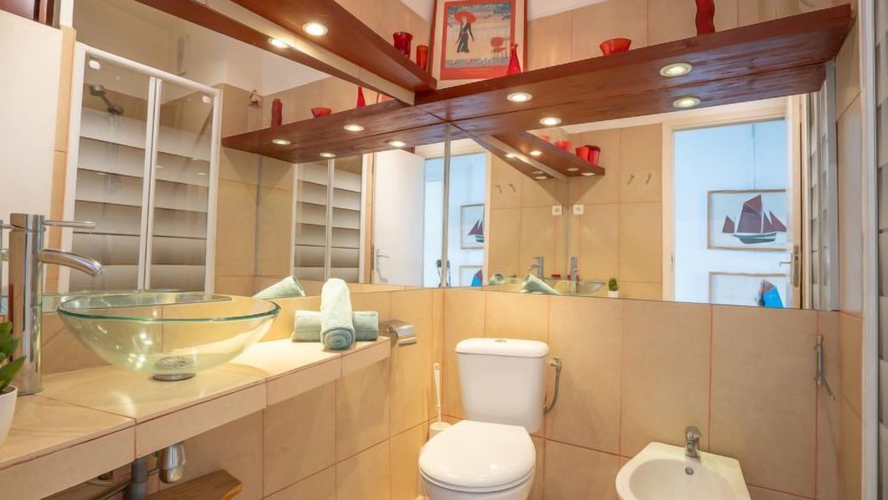 Photo of Bathroom in Fabron