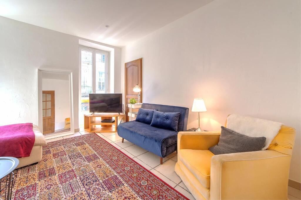 Photo of Livingroom in Lepante Quarter