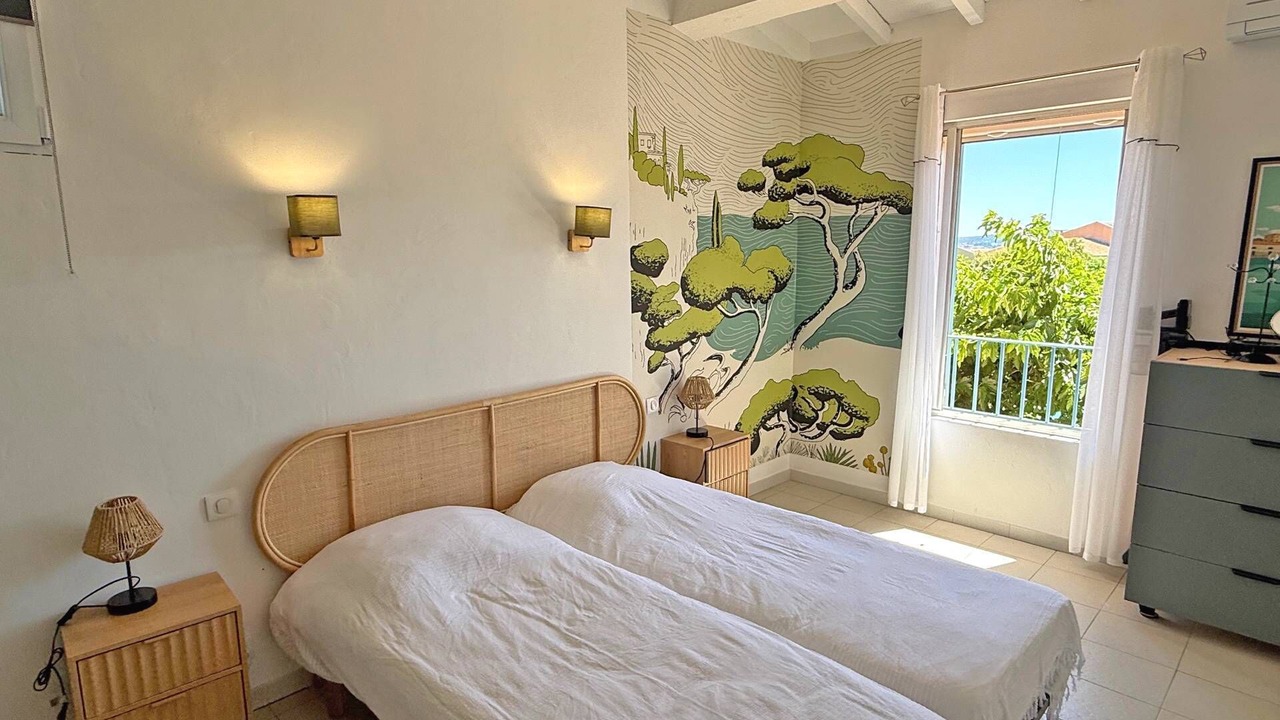Photo of Bedroom in Sainte-Maxime