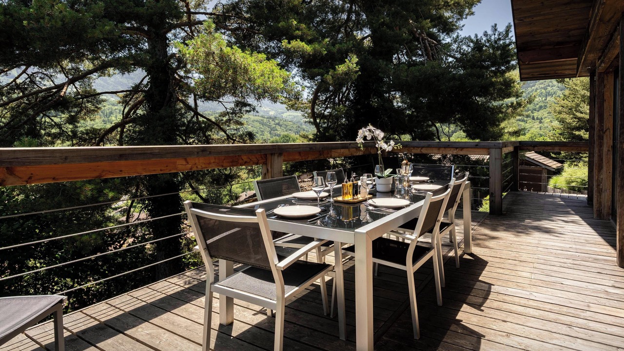 Photo of Patio Balcony in Saint-Jorioz