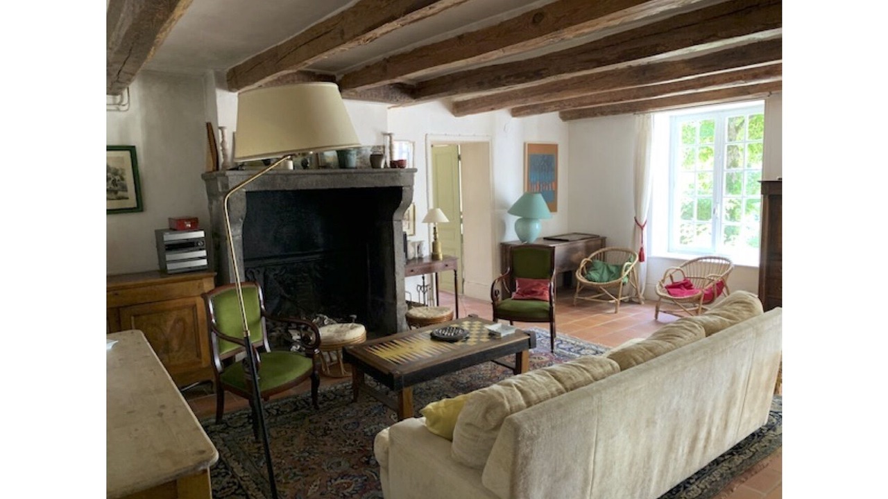 Photo of Livingroom in Escoutoux