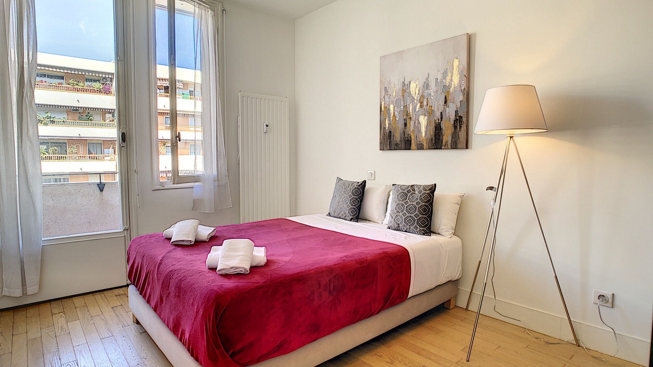 Photo of Bedroom in Les Baumettes