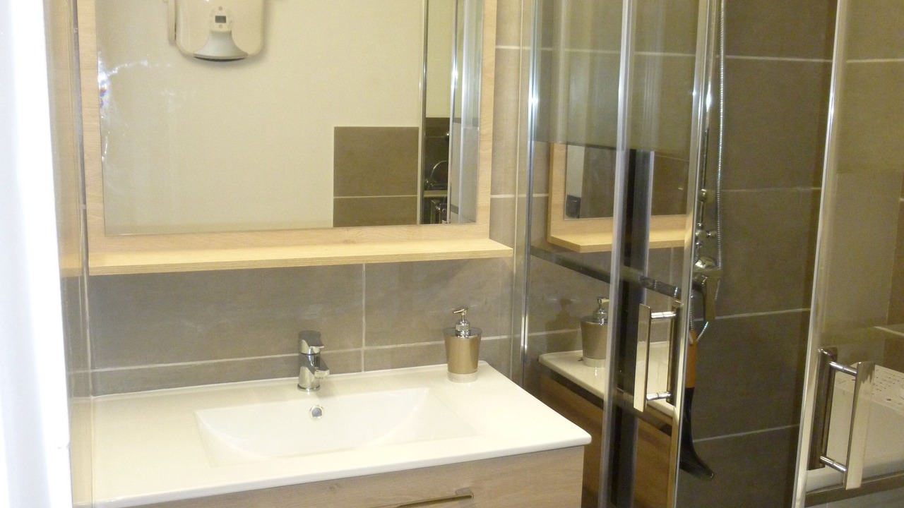 Photo of Bathroom in Aureille