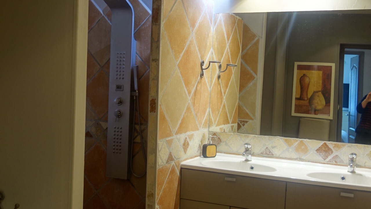 Photo of Bathroom in Aureille