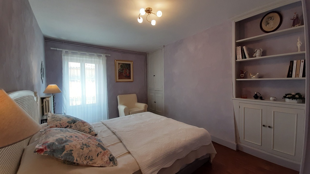Photo of Bedroom in Berson