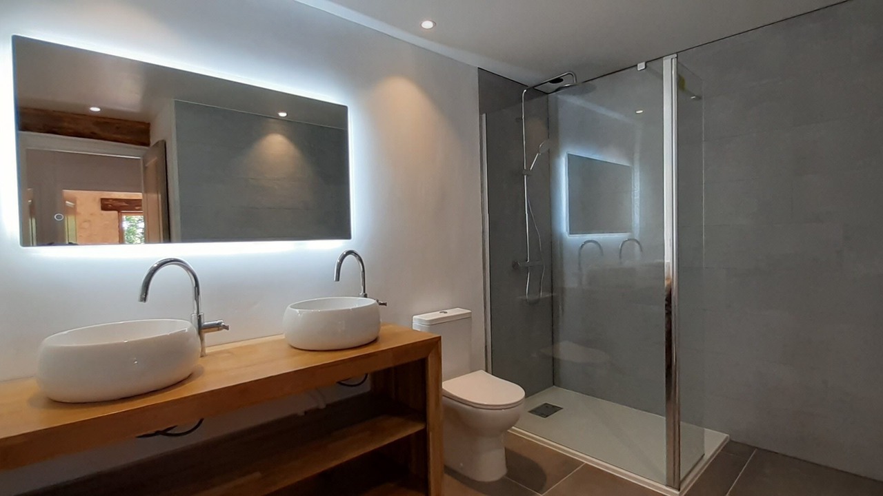 Photo of Bathroom in Azerat