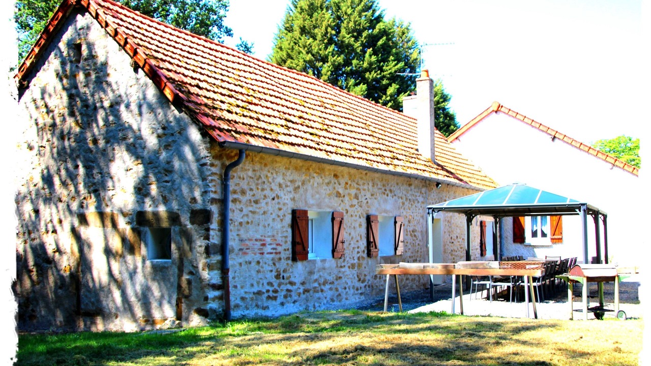 Photo of Outdoor in Azy-le-Vif