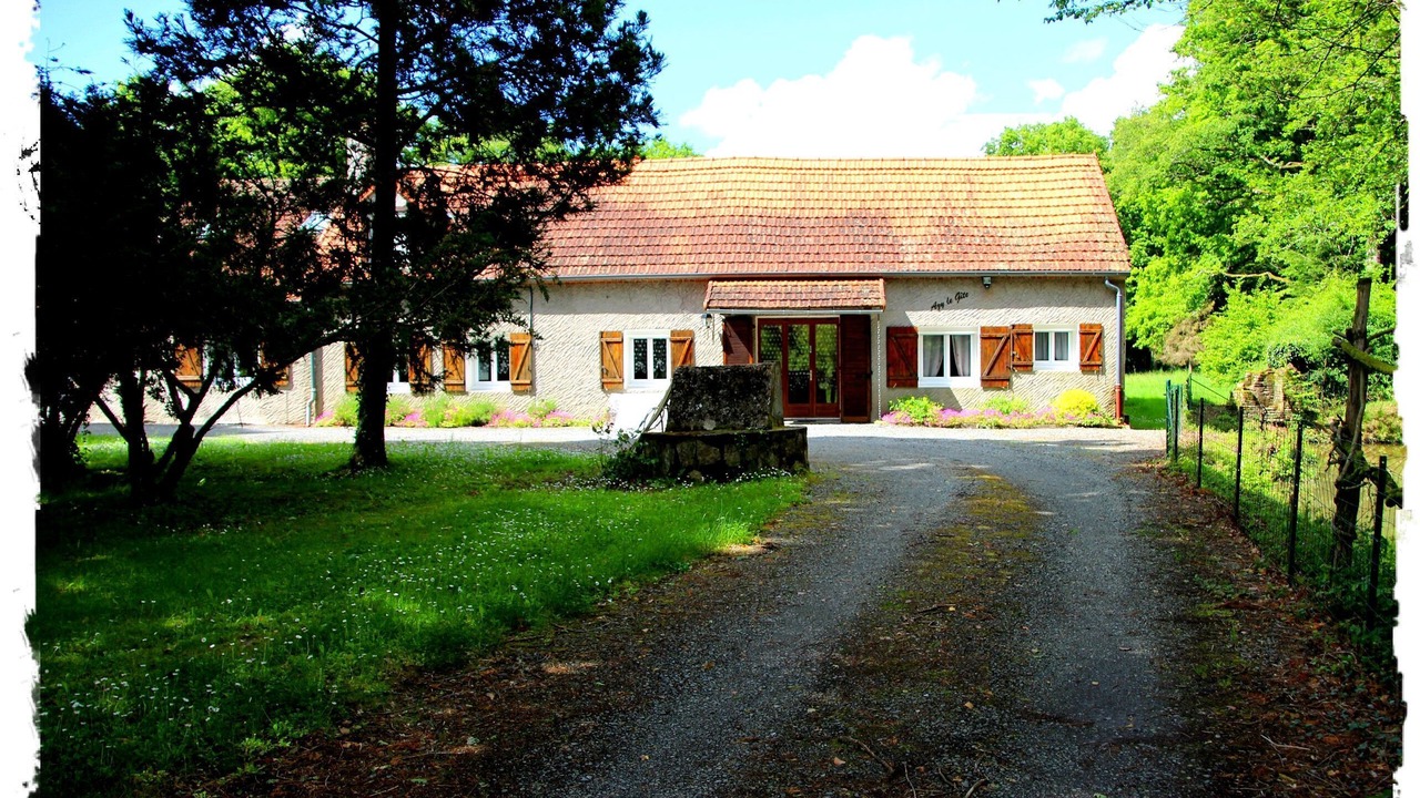 Photo of Outdoor in Azy-le-Vif