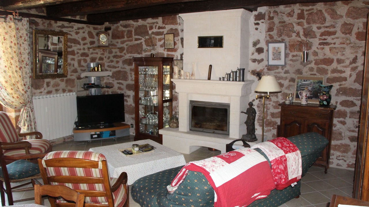 Photo of Livingroom in Boisseuilh